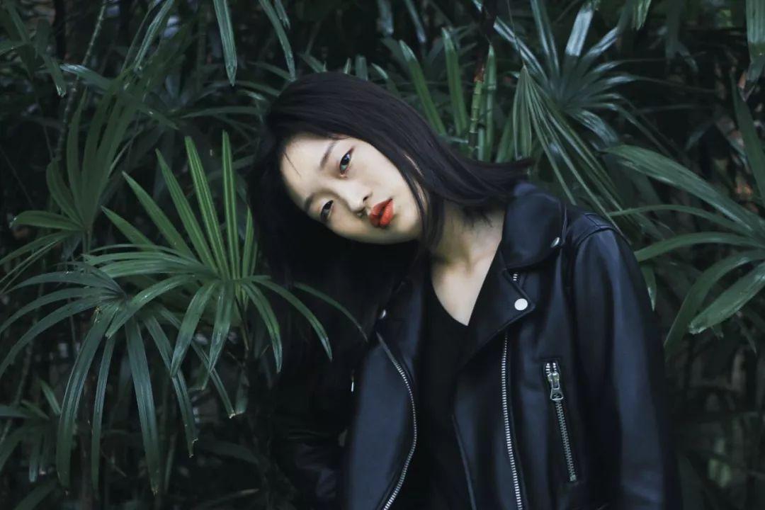 夏季纽扣裙
