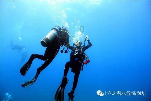 什么是压力交变试验机？